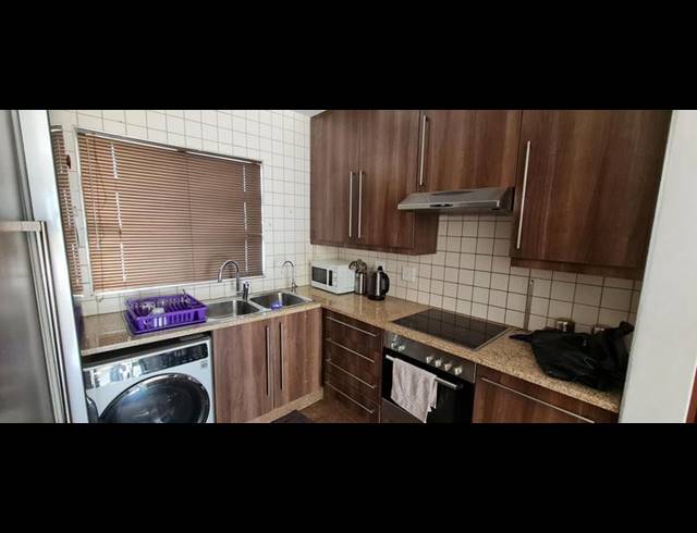 2 BEDROOM PROPERTY TO RENT IN BEDFORD GARDENS